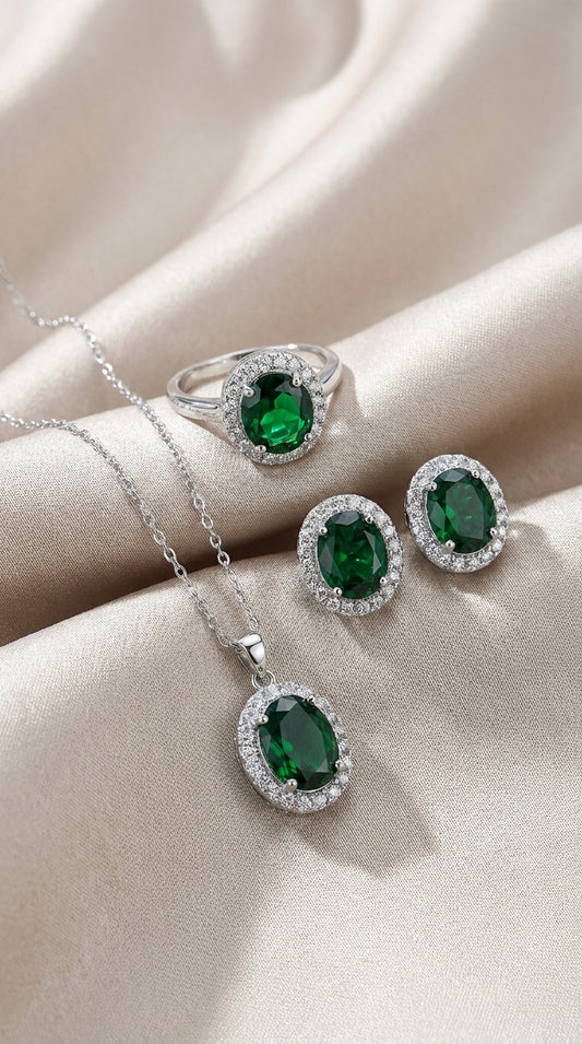 Luxury Emerald Green Jewelry Set – Necklace, Ring & Earrings